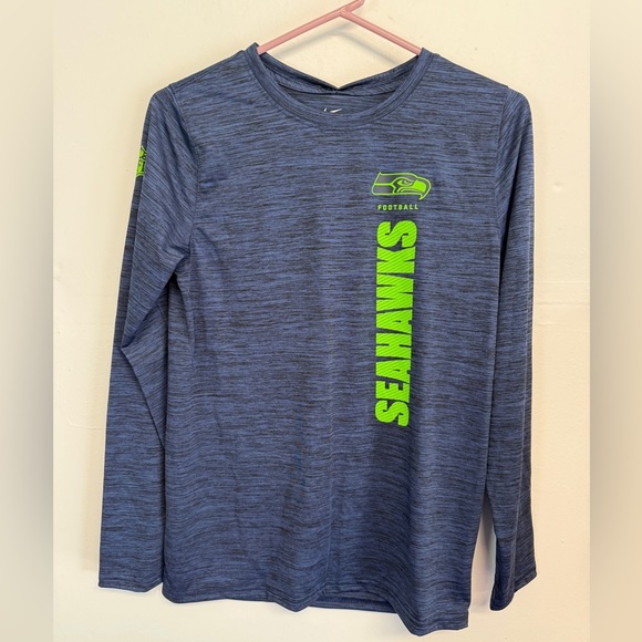 Nike Dri Fit Youth Long Sleeve Seattle Seahawks Youth Size Large 14/16 - Picture 1 of 5